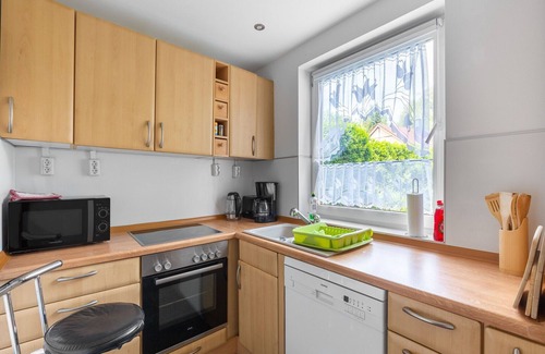 Gittersee Apartment | Peaceful Garden Flat in Dresden