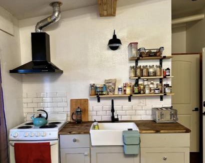 Silverton Apartment | Peaceful Gem in the Center of Silverton