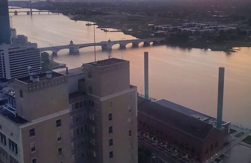 Downtown Toledo House | Peaceful Getaway Downtown