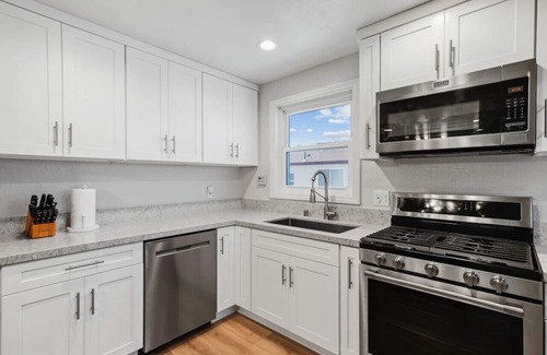 Linda Vista House | Peaceful Getaway with Renovated Amenities