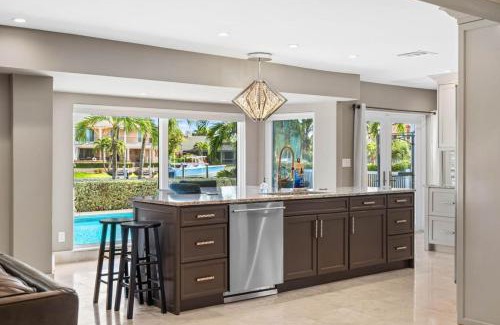 Tierra Verde House | Peaceful Haven Waterfront Home Tierra Verde