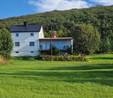 Karlsy House | Peaceful Home with Ocean and Fjord Views