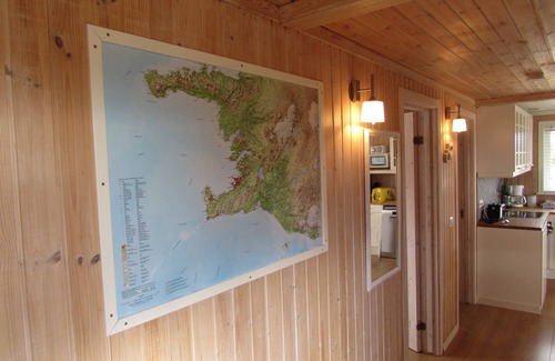 Rangarþing ytra Cottage | Peaceful in the heart of the south with a hot tub, sauna and wifi