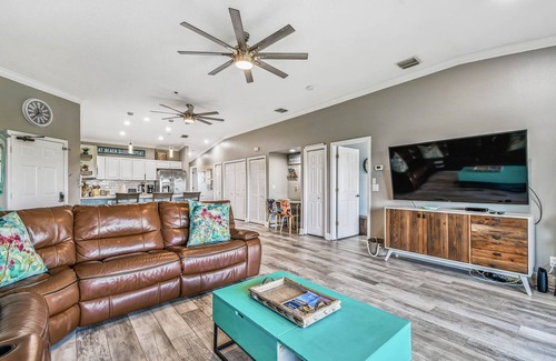 Indian Shores Condo | Peaceful Intracoastal Condo | 3 Min Walk to Beach
