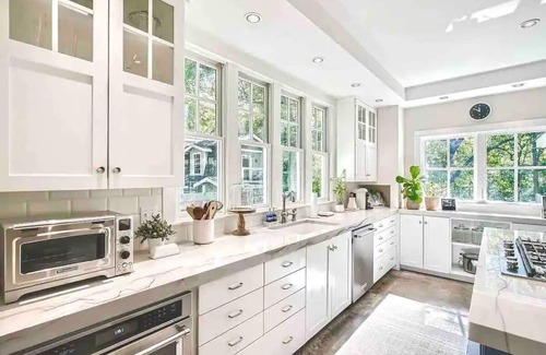 Austin Lake Estates House | Peaceful Lake Austin Oasis