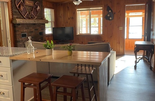 Gray Cabin | Peaceful Lakefront Cabin on Crystal Lake