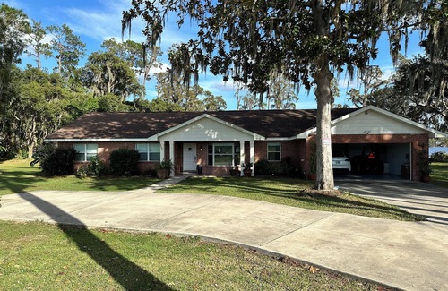 Odessa House | Peaceful Lakefront Home!