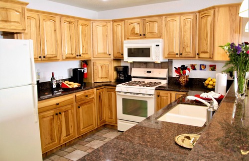 Grand Lake House | Peaceful,Lakeview on Lake Granby,Hot Tub,3 decks,10min RMNP & grand lk,BBQ Grill