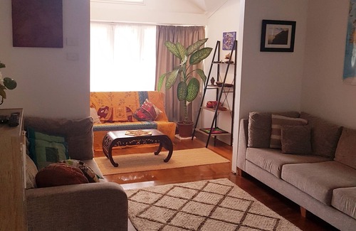 South Carnarvon House | Peaceful location close to the Ocean. Short walk to restaurants, shops, bars