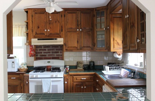 Brooksville House | Peaceful location perfect for couples or small family