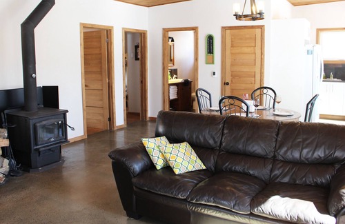 Gore Cottage | Peaceful modern cottage on lake nestled in the woods & pet friendly