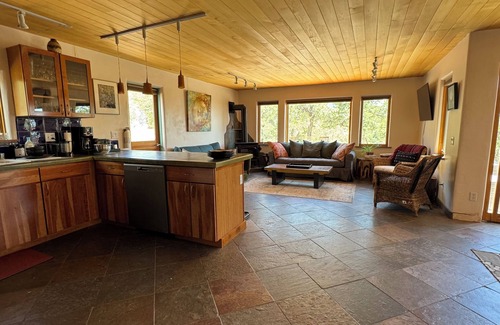 Baca Grande House | Peaceful Mountain Retreat Home-Beautiful Views, Steam Shower