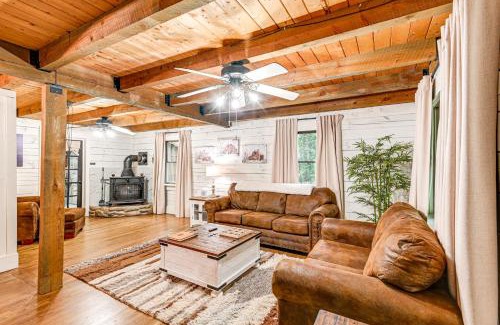 Mount Juliet House | Peaceful Mt Juliet Cabin with Hot Tub and Fire Pit