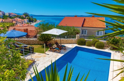 Podgora House | Peaceful Nice Villa, Near Beach, Private Pool, Sea View, Family Friendly