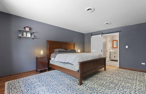 Homer Glen House | Peaceful Oasis
