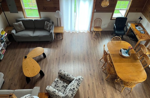 Bayside House | Peaceful ocean view cottage in quiet area - kid friendly private beach