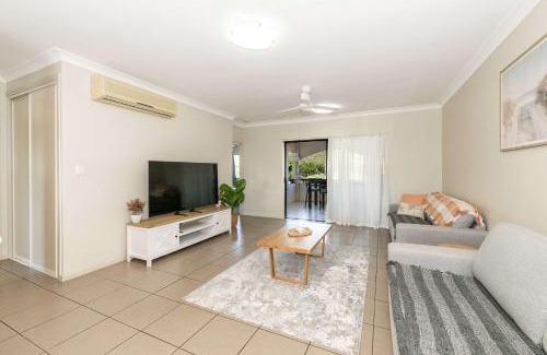 West End Apartment | Peaceful on Percy