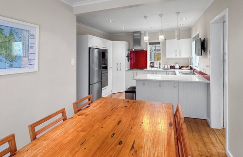 Panmure Villa | Peaceful Panmure l Cosy 3 Bed Home l Family Loved