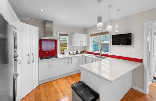 Panmure Villa | Peaceful Panmure l Cosy 3 Bed Home l Family Loved
