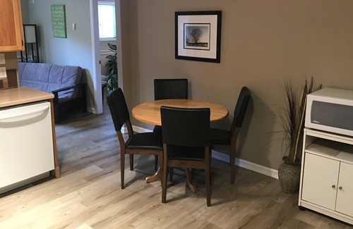 Okanagan-Similkameen Apartment | Peaceful Penticton