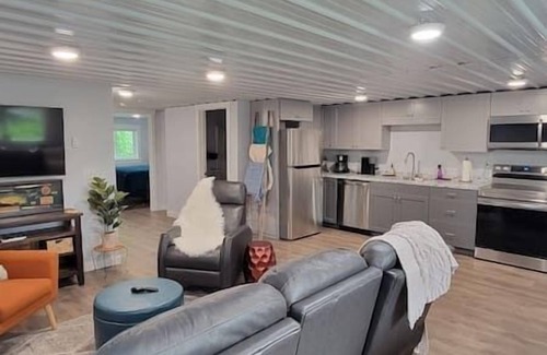 Bozeman Apartment | Peaceful Private Loft in Central Location