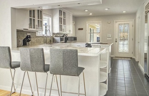 East Hampton House | Peaceful, Private, Perfect Family Getaway in prime Wainscott location!