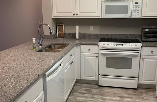 Mexico Beach Condo | Peaceful & Quiet Vacation Spot
