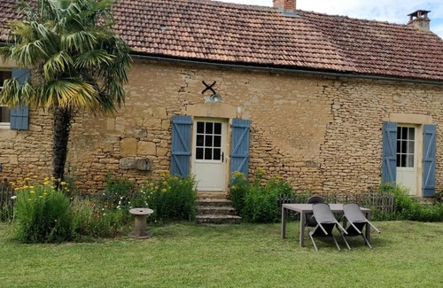 La Chapelle-Aubareil House | Peaceful Retreat at Gîte La Bessede - In the Heart of the Dordogne