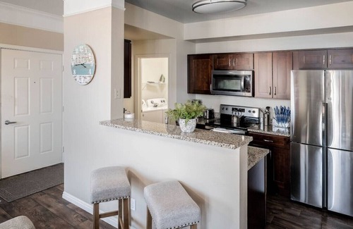 Midvale Apartment | Peaceful Retreat*Close to SKIING*Hot tub*Gym