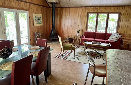 Warm Springs Cabin | Peaceful Retreat in the Heart of Nature on Pine Mountain in Warm Springs, Ga.