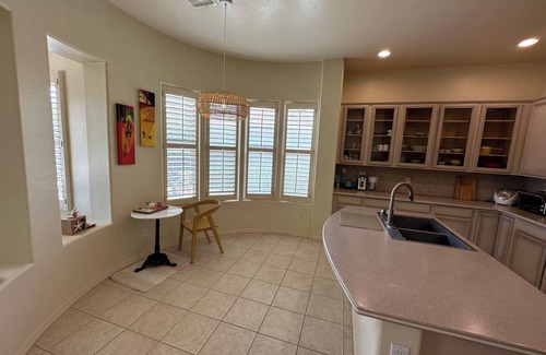 Tanque Verde Resort | Peaceful retreat in luxury home near Mt Lemmon. Spacious and modern.