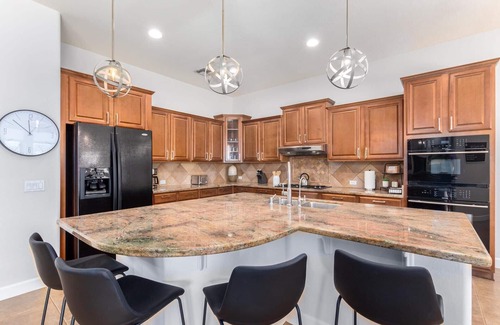 Estrella Mountain Ranch House | Peaceful Retreat w/2 PRIMARY SUITES! Sparkling Pool & Summer Fun Awaits!
