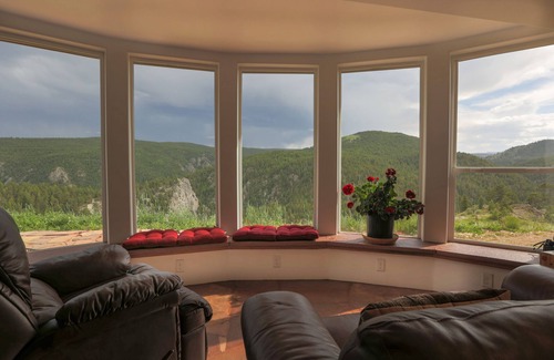 Sugarloaf House | Peaceful Rocky Mountain Retreat @ Dream Canyon w/Panoramic views-20 min to Bldr
