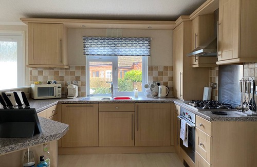 Weybourne House | Peaceful setting within walking distance of coast and local pub. Dog friendly.