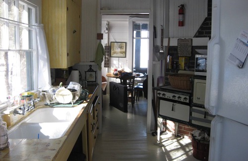 Windham Cottage | Peaceful, spacious, great for larger groups, near town