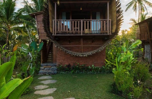 Peliatan Villa | Peaceful stay at Bee House Ubud