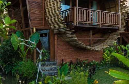 Peliatan Villa | Peaceful stay at Bee House Ubud