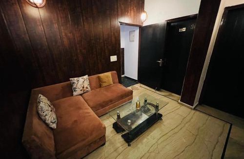 New Delhi House | Peaceful Stay