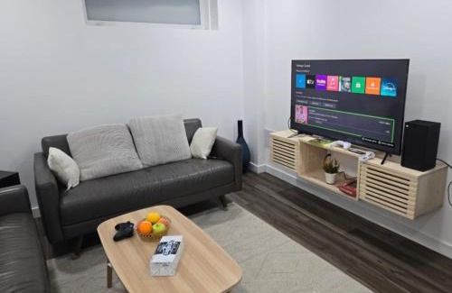 Transcona Apartment | Peaceful stay near transcona trails