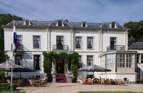 Eerbeek House | Peaceful Stay with Woodland Views, Perfect for Couples & Nature Walks