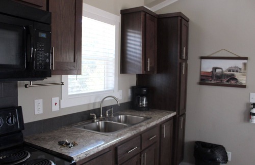Bandera Cabin | Peaceful Tiny Home in Rv Resort - Bandera TX