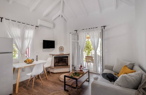 Asprogerakata Villa | Peaceful Villa at Apanema Mindfulness Lefkada