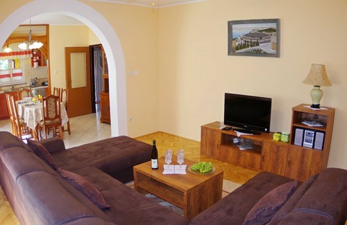 Jursici Villa | Peaceful Villa in Juršici with Private Pool