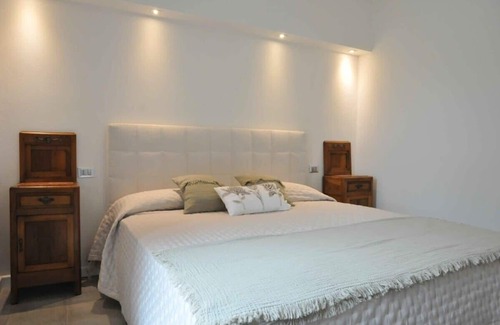 Zignago Villa | Peaceful Villa With Pool And Mountain View