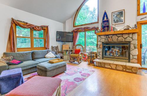 Lac du Flambeau House | Peaceful White Sand Lake House with Dock and Deck!