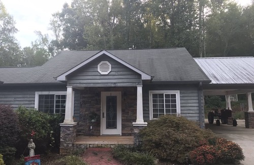 Athens Cottage | Peaceful wooded retreat north of Athens