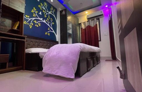 South West Apartment | Peacefulhuts stylish and independent flat near Airport
