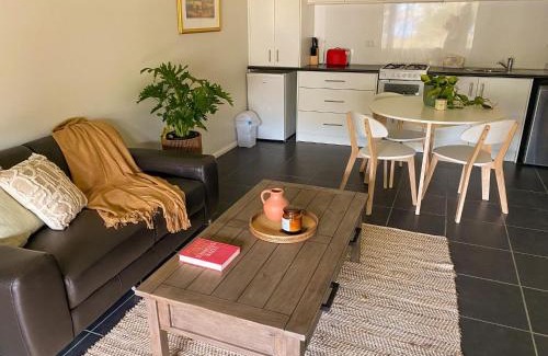 Bow Bridge Ski Chalet | Peacehaven Chalet on the Irwin Inlet