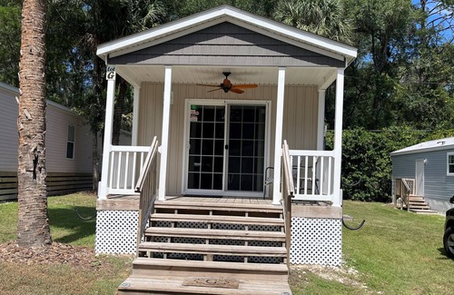 Dunnellon House | Peacful 1-Bedroom Bungalow near the Rainbow River