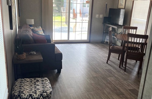 Dunnellon House | Peacful 1-Bedroom Bungalow near the Rainbow River